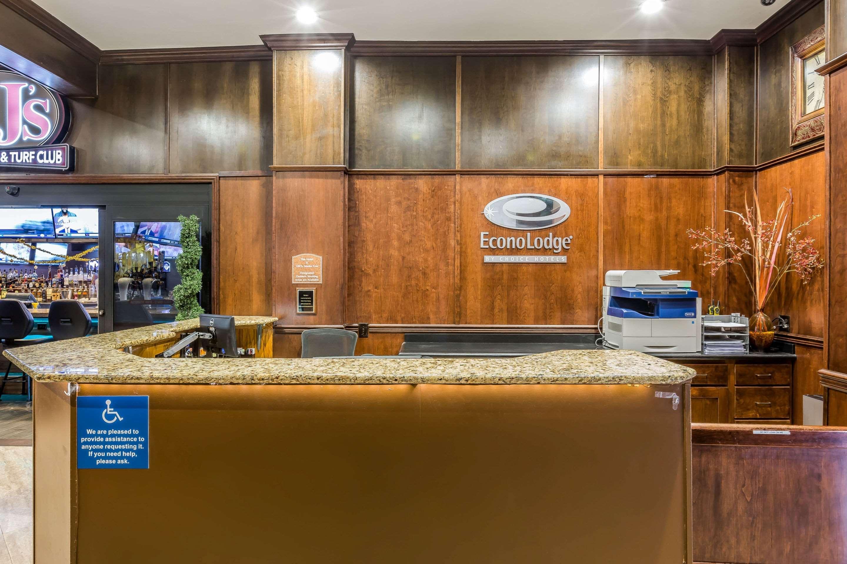 Econo Lodge Lake Elsinore Casino Zewnętrze zdjęcie