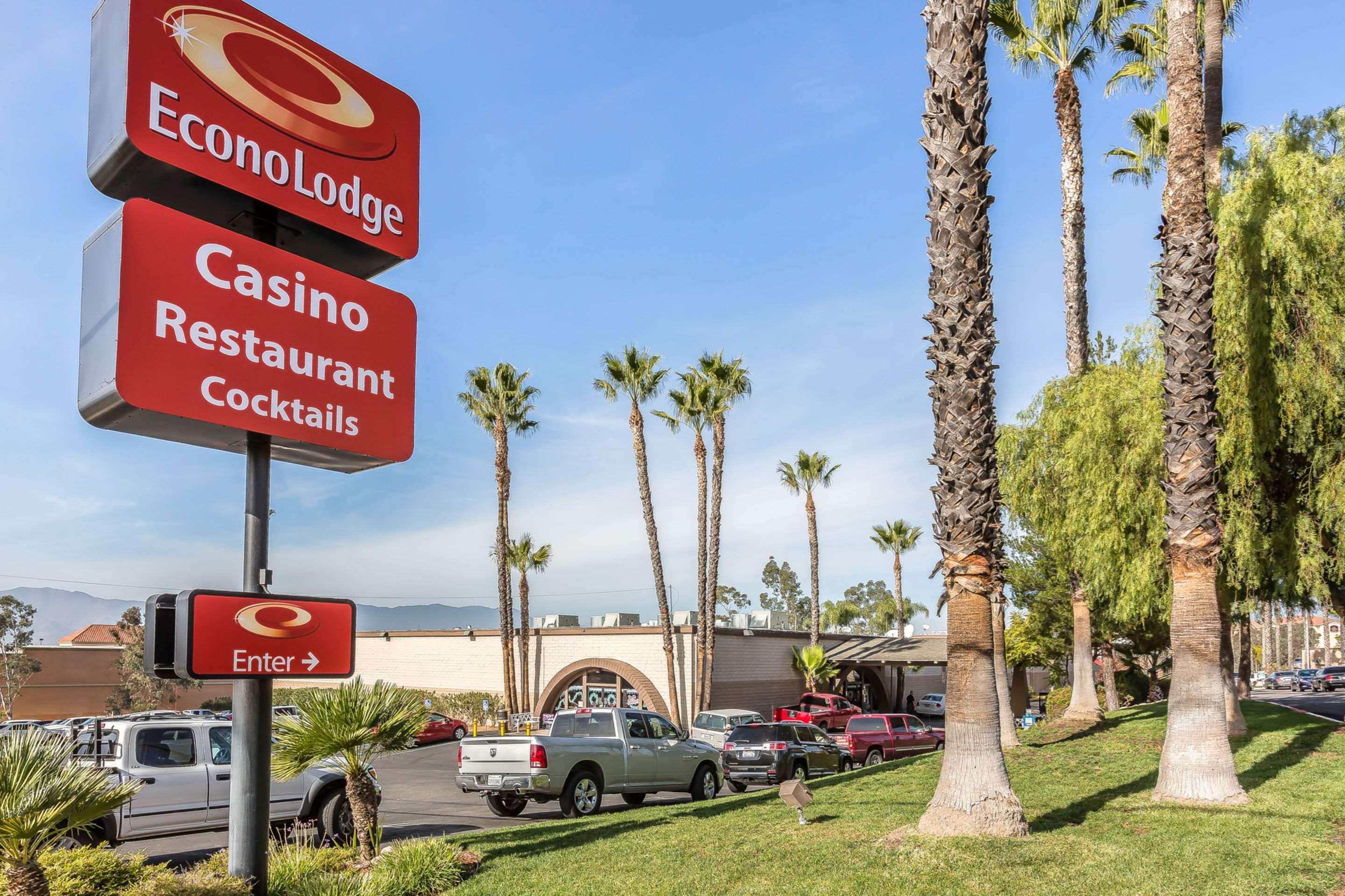 Econo Lodge Lake Elsinore Casino Zewnętrze zdjęcie